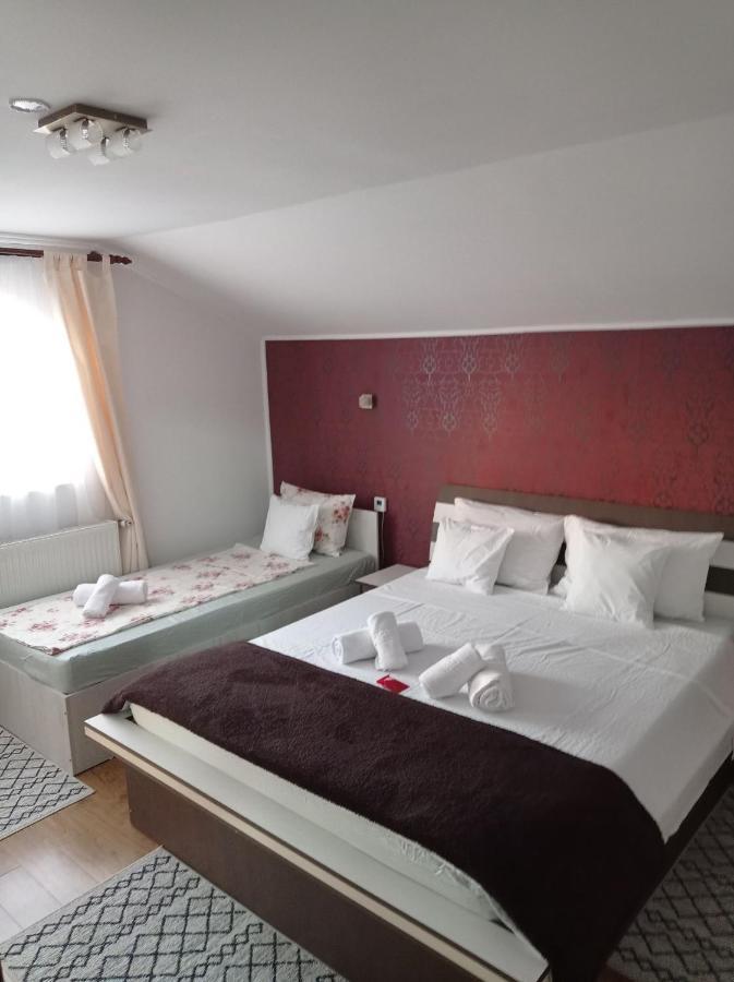 Casa Borza Hotel Alba Iulia Exterior foto