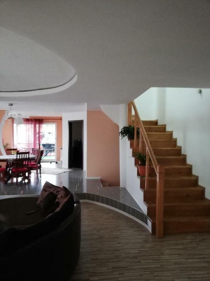 Casa Borza Hotel Alba Iulia Exterior foto